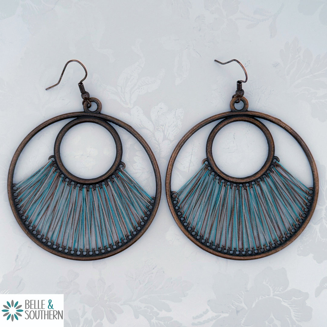 Circle copper wire with the fan thread in blue and gray hoop earrings