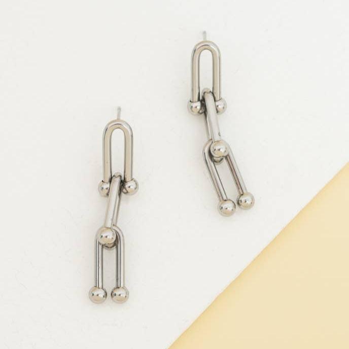 Chain U Link Earrings 