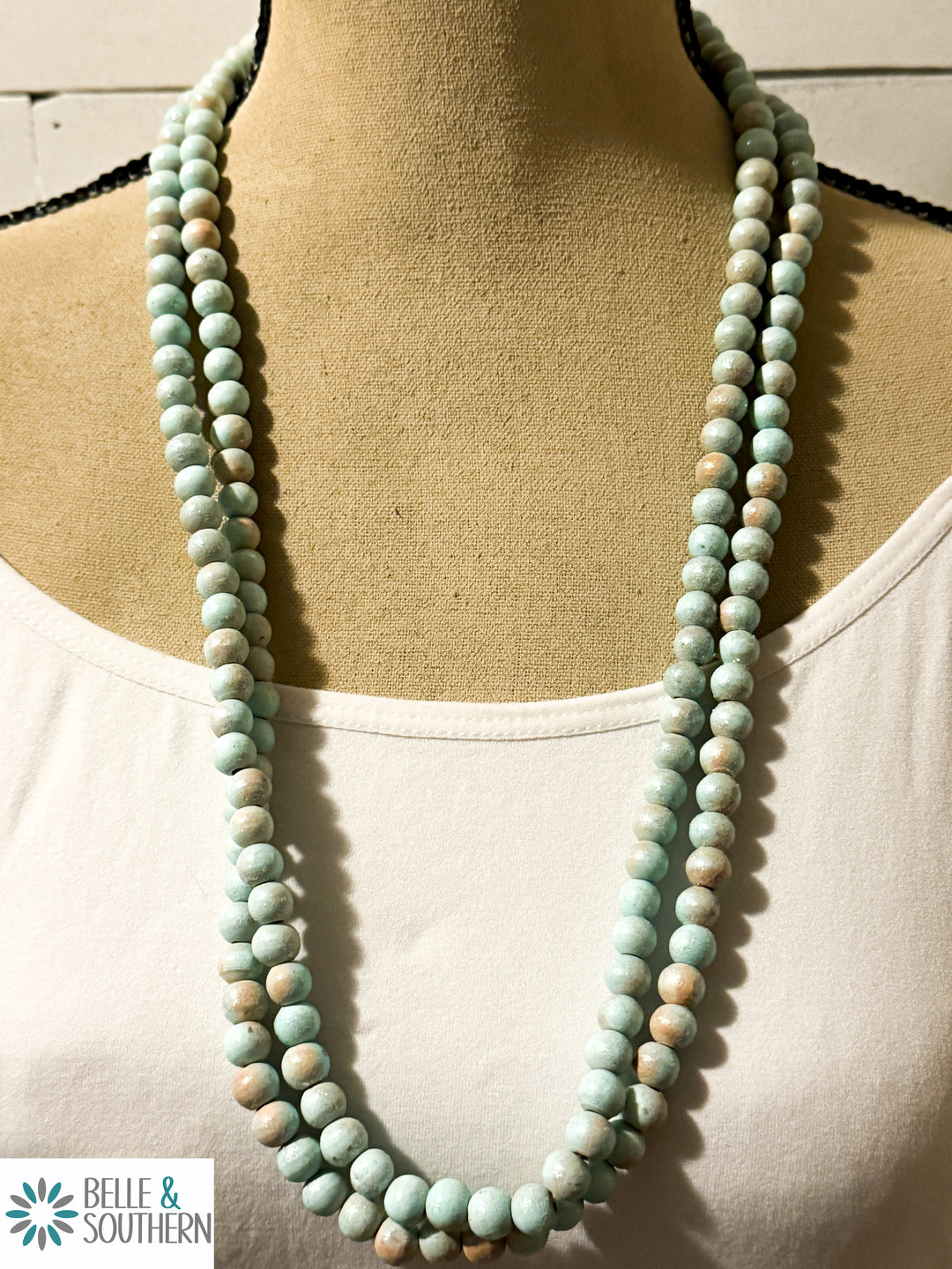 Light Turquoise Teakwood Necklace